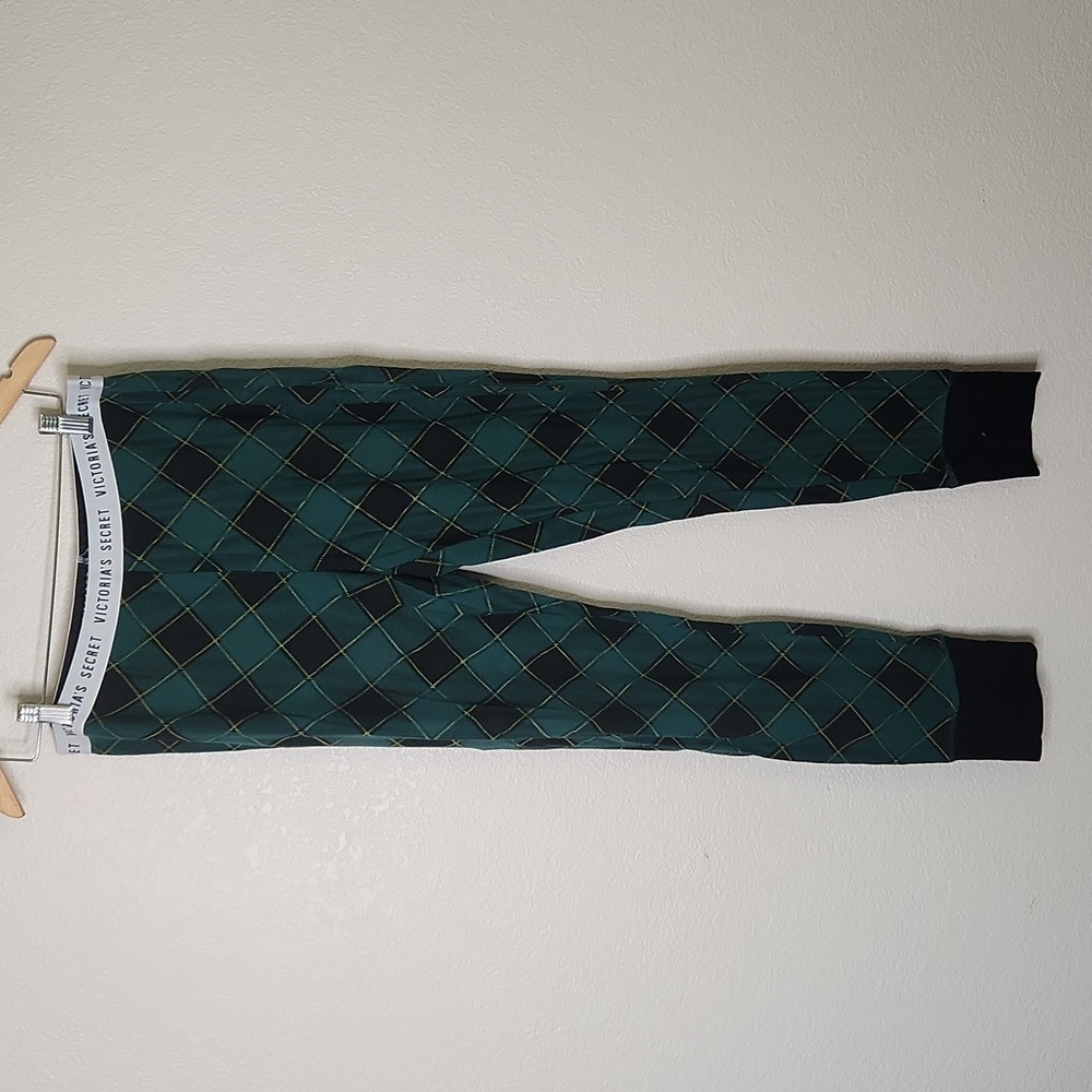 Victoria's Secret plaid‎ long john pajama bottoms, size large